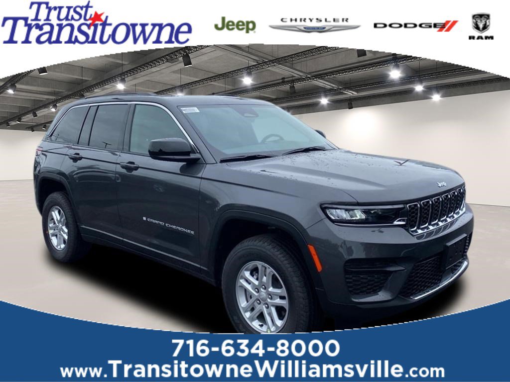 2025 Jeep Grand Cherokee Laredo's photo