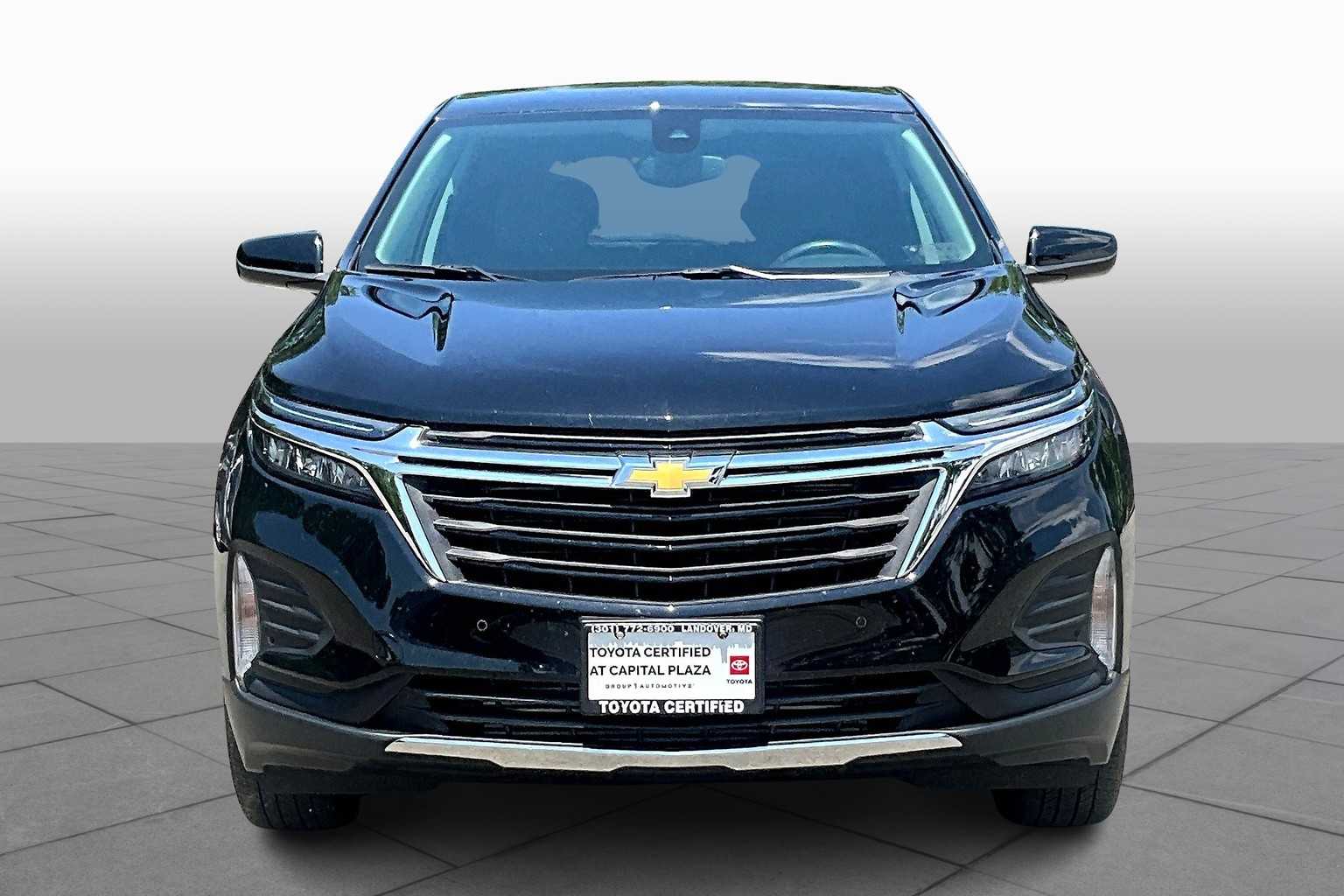 2022 Chevrolet Equinox LT photo 3