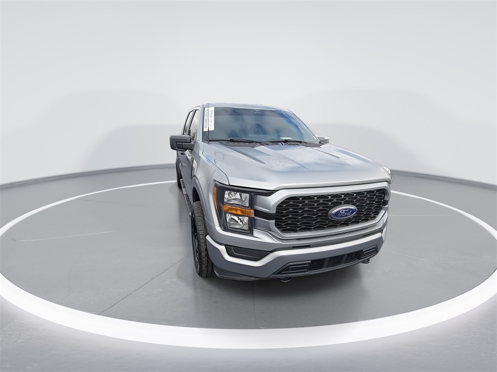 2023 Ford F-150 XL photo 3