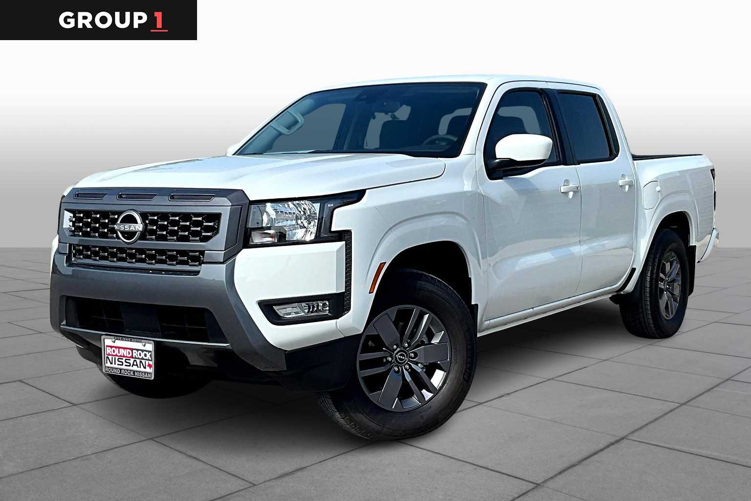 2025 Nissan Frontier SV's photo