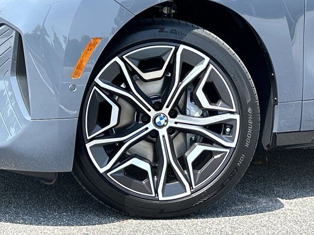 2026 Bmw iX photo 13