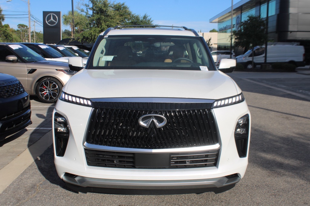 2025 Infiniti QX80 Sensory photo 2
