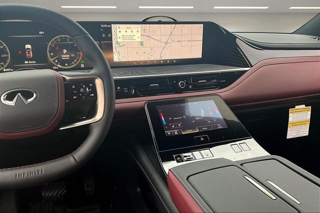 2025 Infiniti QX80 photo 6