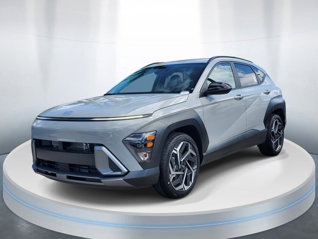 2026 Hyundai Kona SEL photo 2