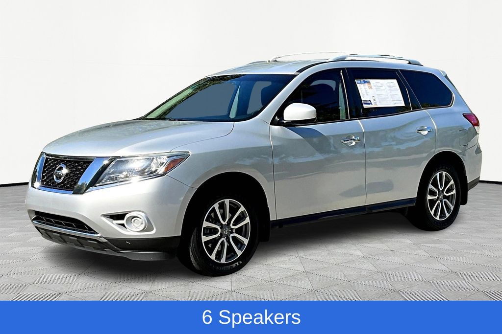 2015 Nissan Pathfinder S photo 4