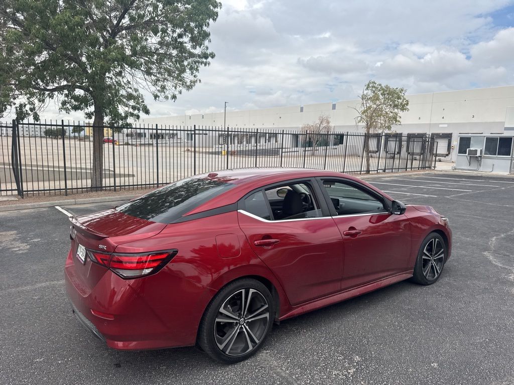2023 Nissan Sentra SR photo 11