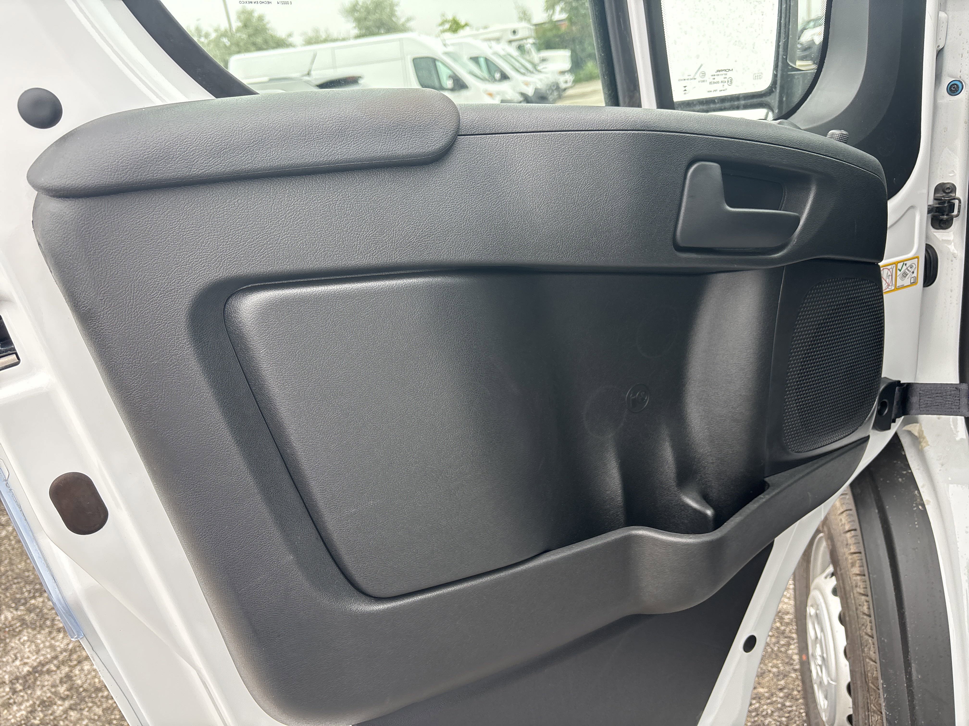 New 2025 Bright White Ram Tradesman image 12