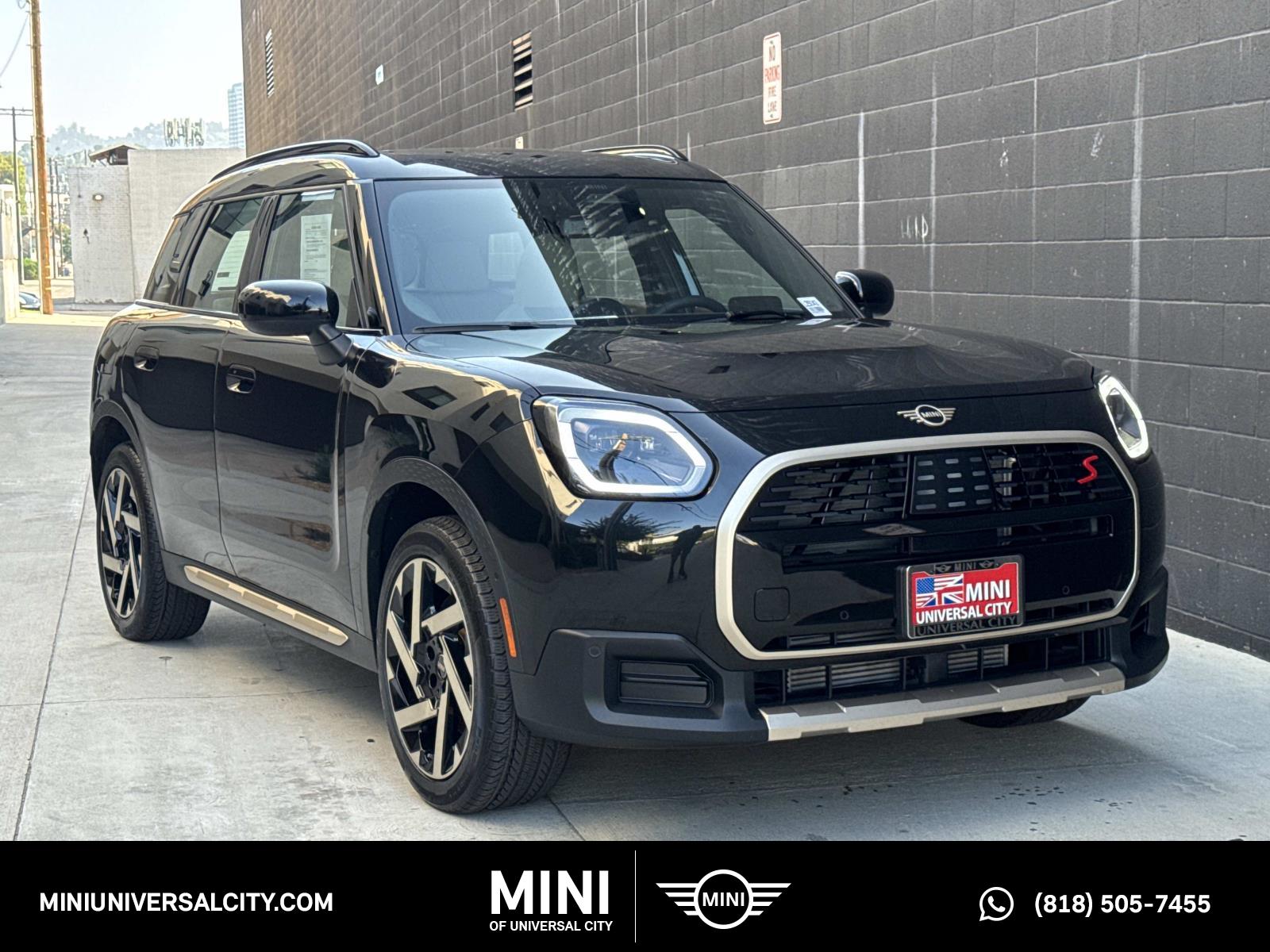 2025 MINI Countryman S's photo