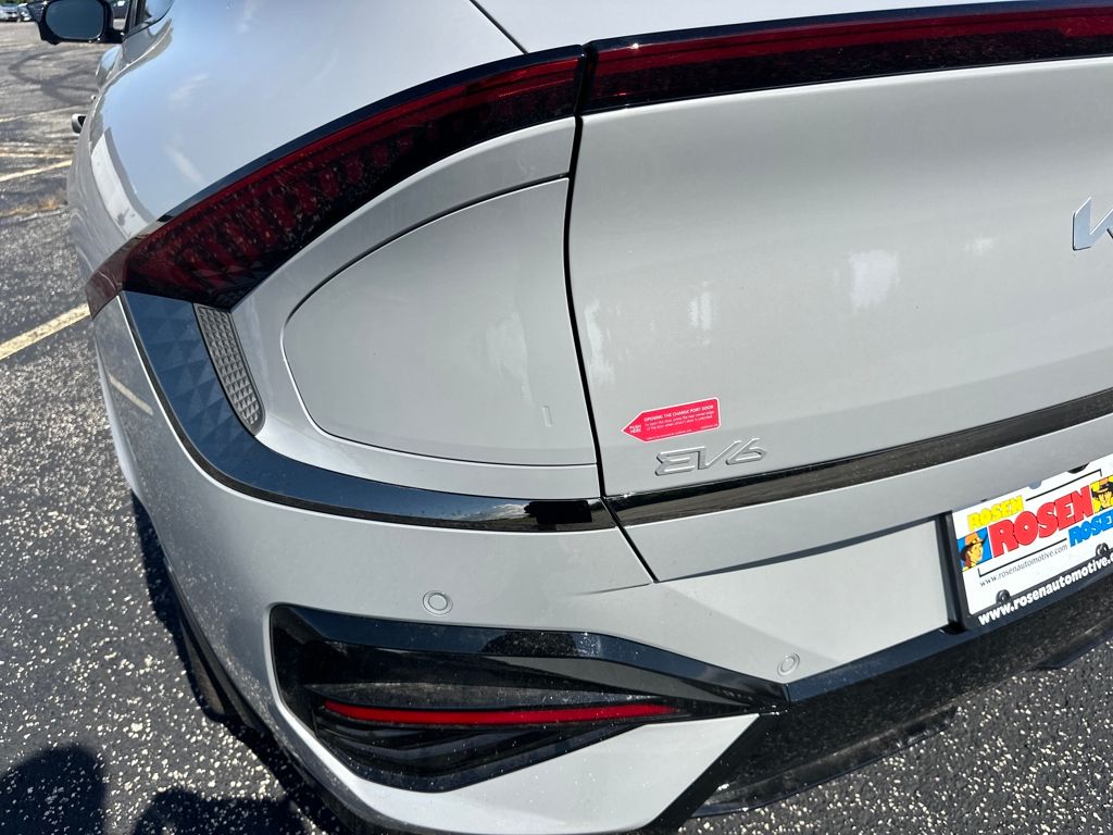 2025 Kia EV6 GT-Line photo 32