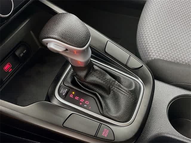 2022 Kia Soul LX photo 17