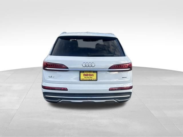 2023 Audi Q7 Premium photo 3