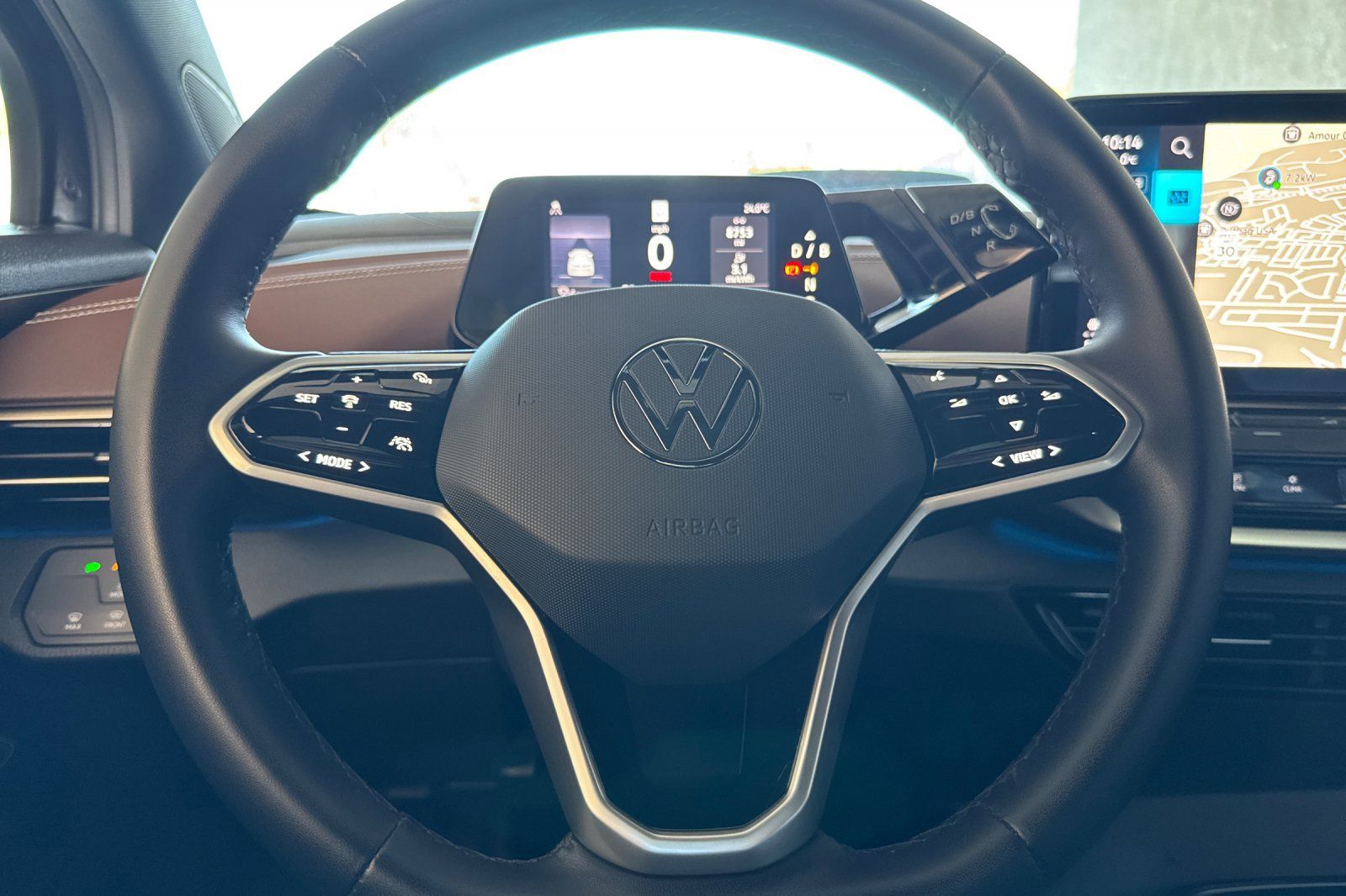 2023 Volkswagen ID.4 Pro photo 21