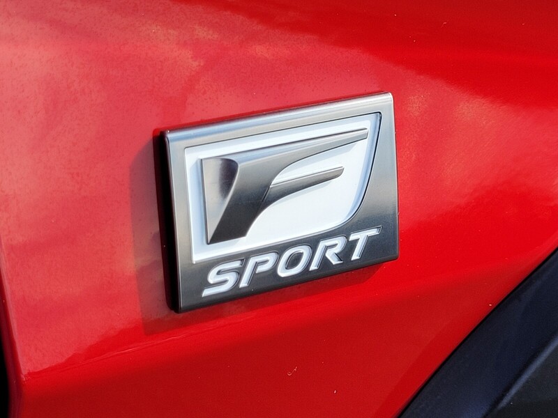 2021 Lexus UX 200 F SPORT photo 15