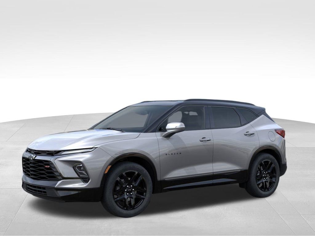 2025 Chevrolet Blazer RS photo 2