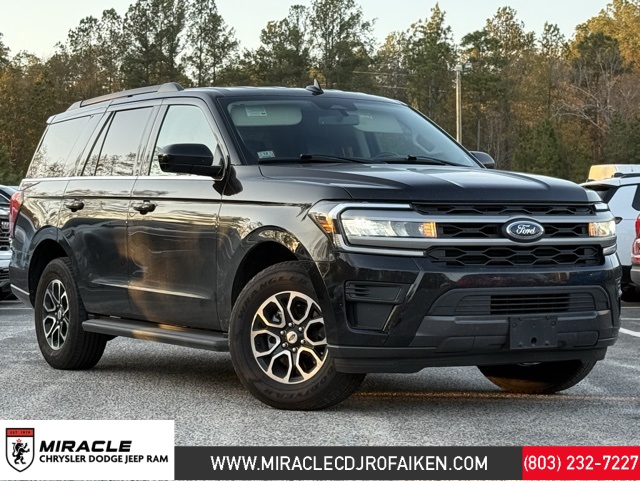 2024 Ford Expedition XLT's photo