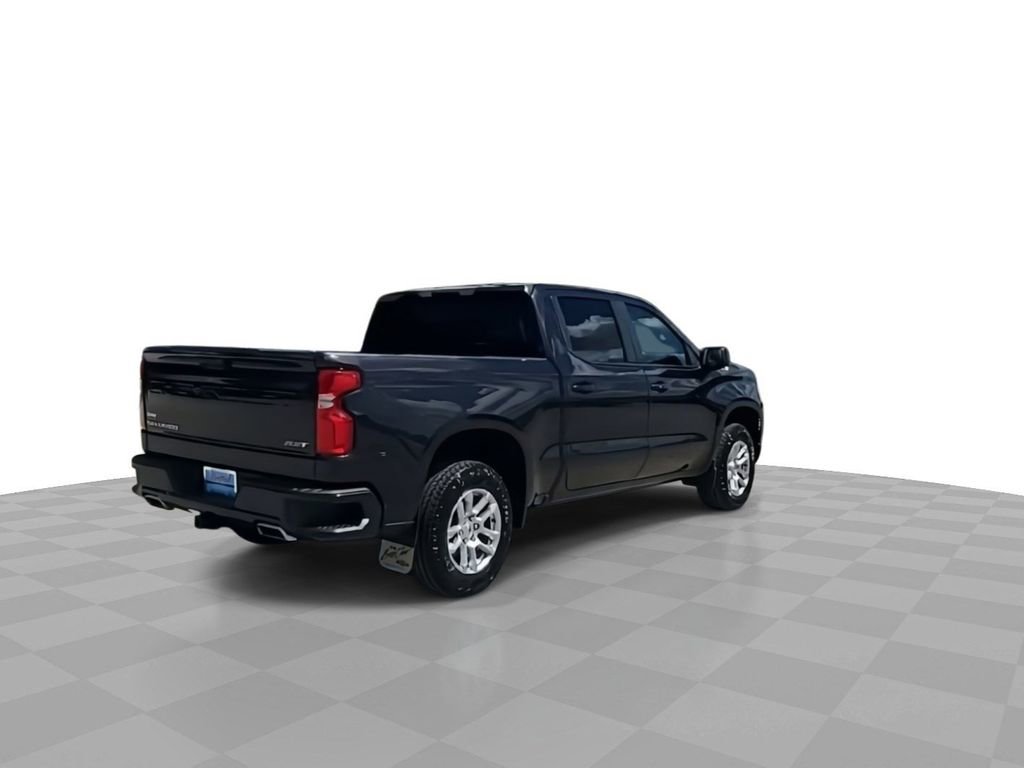 2022 Chevrolet Silverado RST photo 8