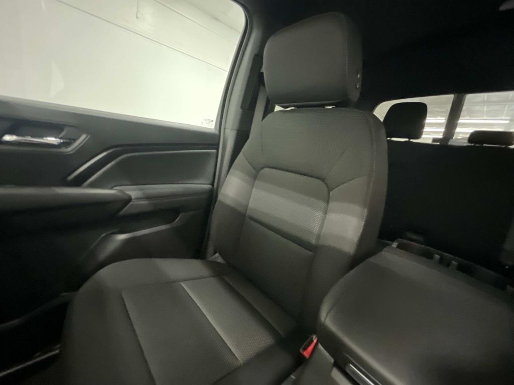2026 Chevrolet Colorado LT photo 25