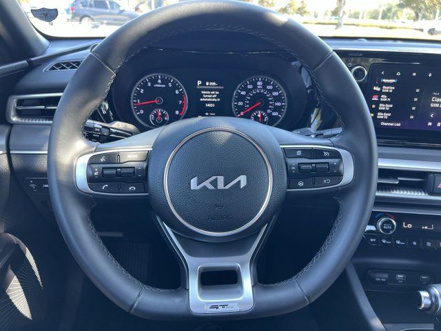 2024 Kia K5 GT-Line photo 6