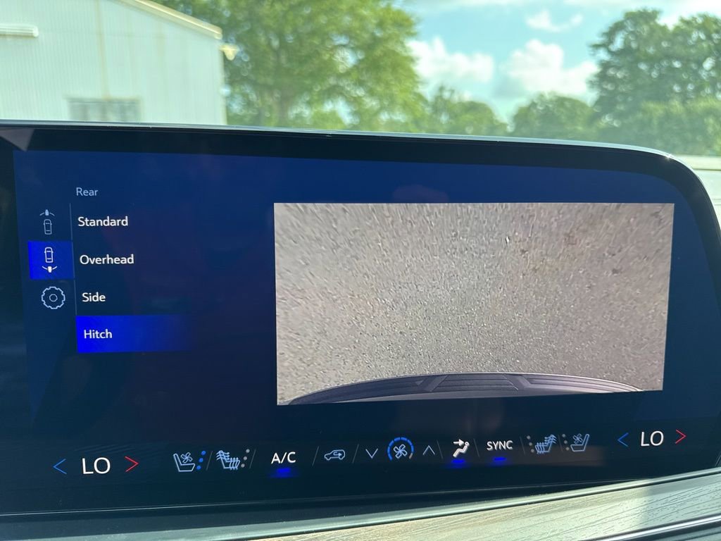 2025 Chevrolet Tahoe Premier photo 34