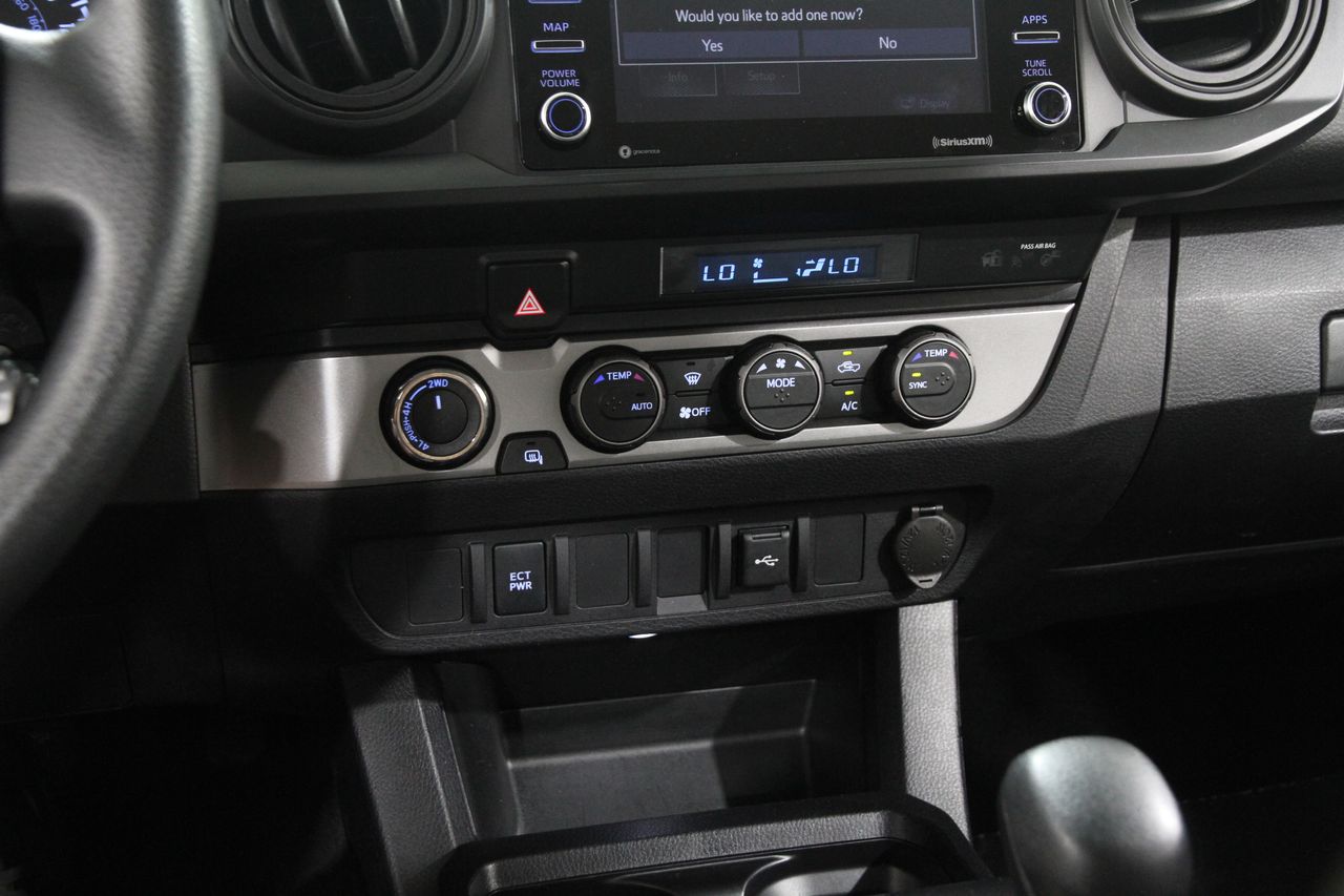 2022 Toyota Tacoma SR V6 photo 12
