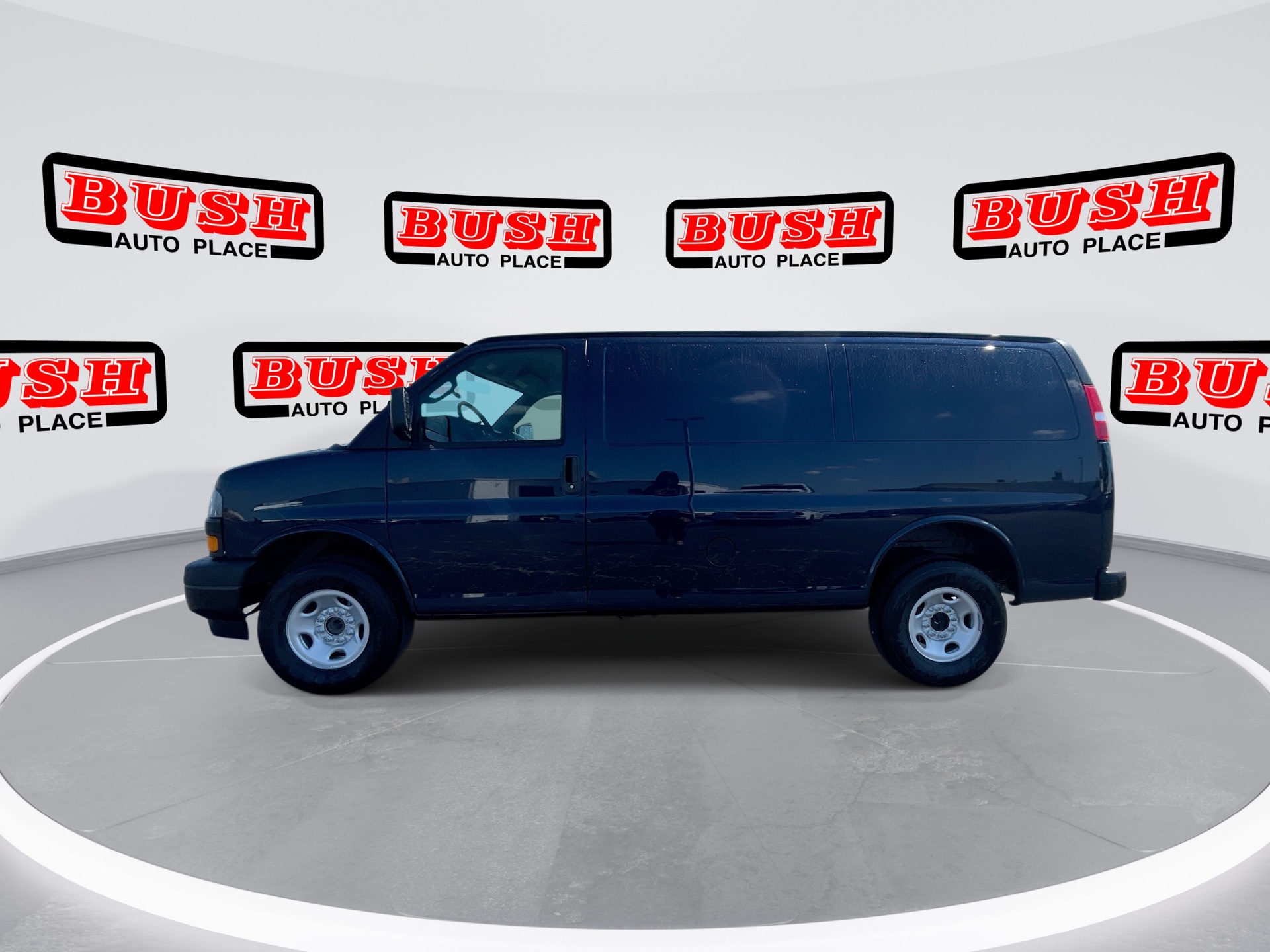 2025 Chevrolet Express Cargo 3500 photo 36