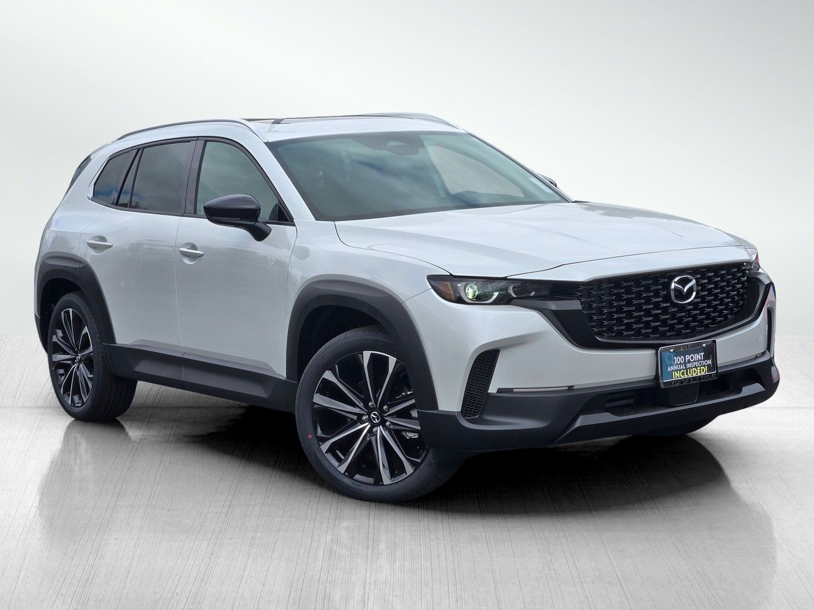2025 Mazda CX-50 Premium Plus's photo