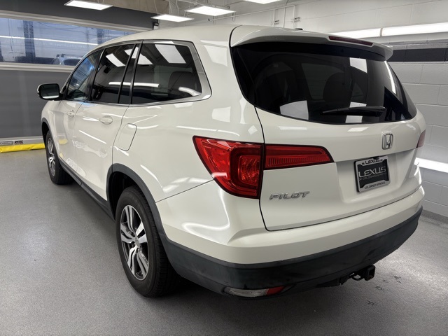 2016 Honda Pilot EX-L photo 6