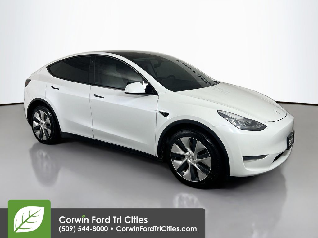 2020 Tesla Model Y Long Range's photo