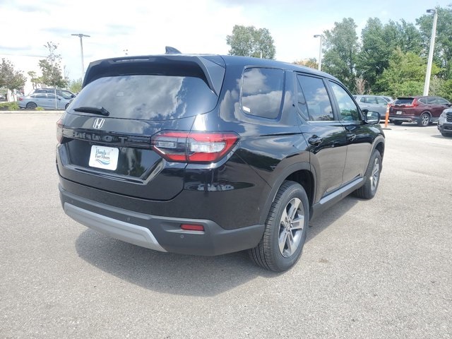 2025 Honda Pilot EX-L photo 3