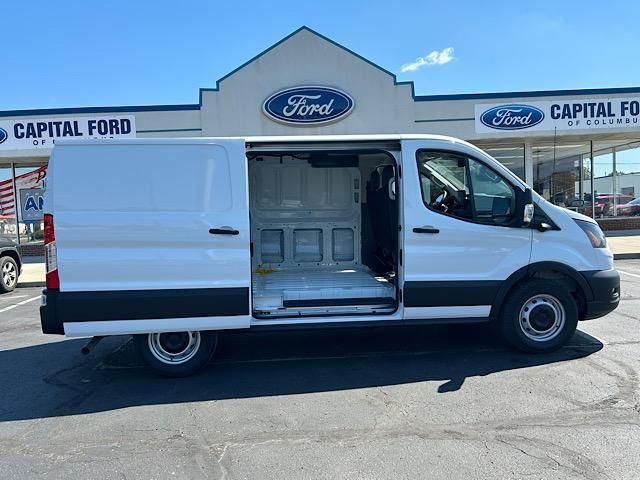 2025 Ford Transit photo 3
