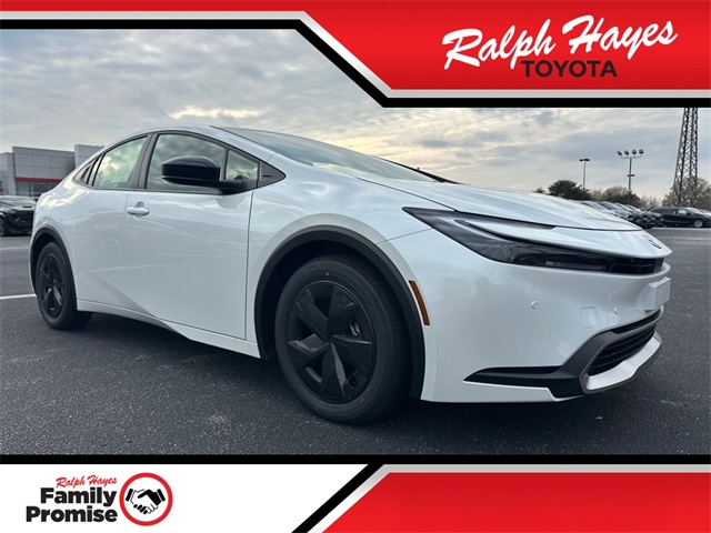 2026 Toyota Prius SE's photo