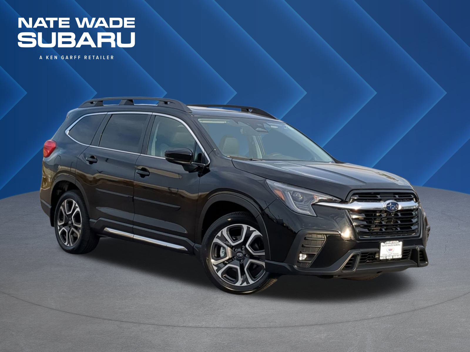 2024 Subaru Ascent Limited's photo