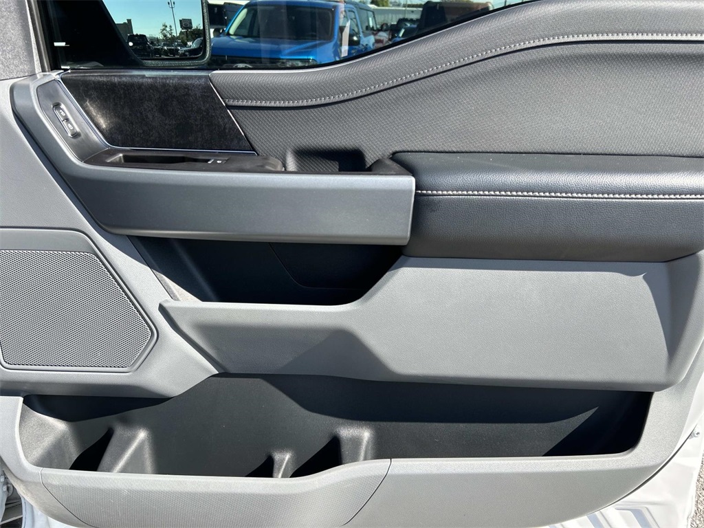 2021 Ford F-150 XLT photo 24