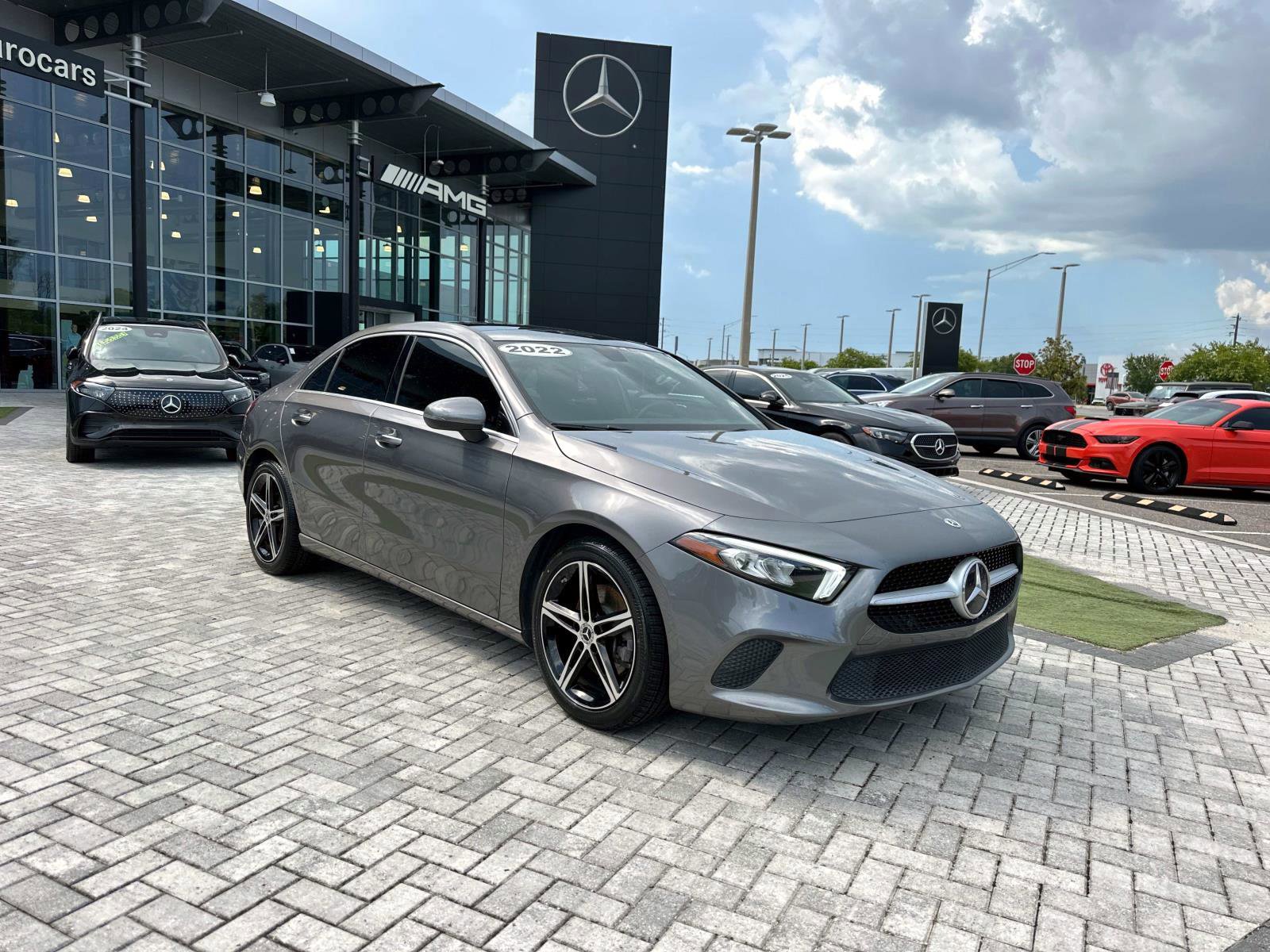 2022 Mercedes Benz A 220 photo 2