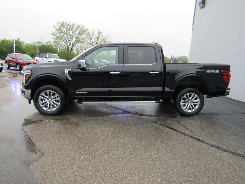 2025 Ford F-150 Lariat photo 2