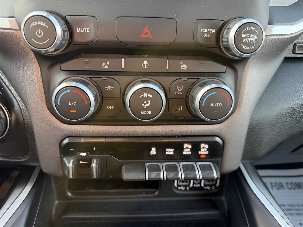 2022 Ram 1500 Big Horn Lone Star photo 25