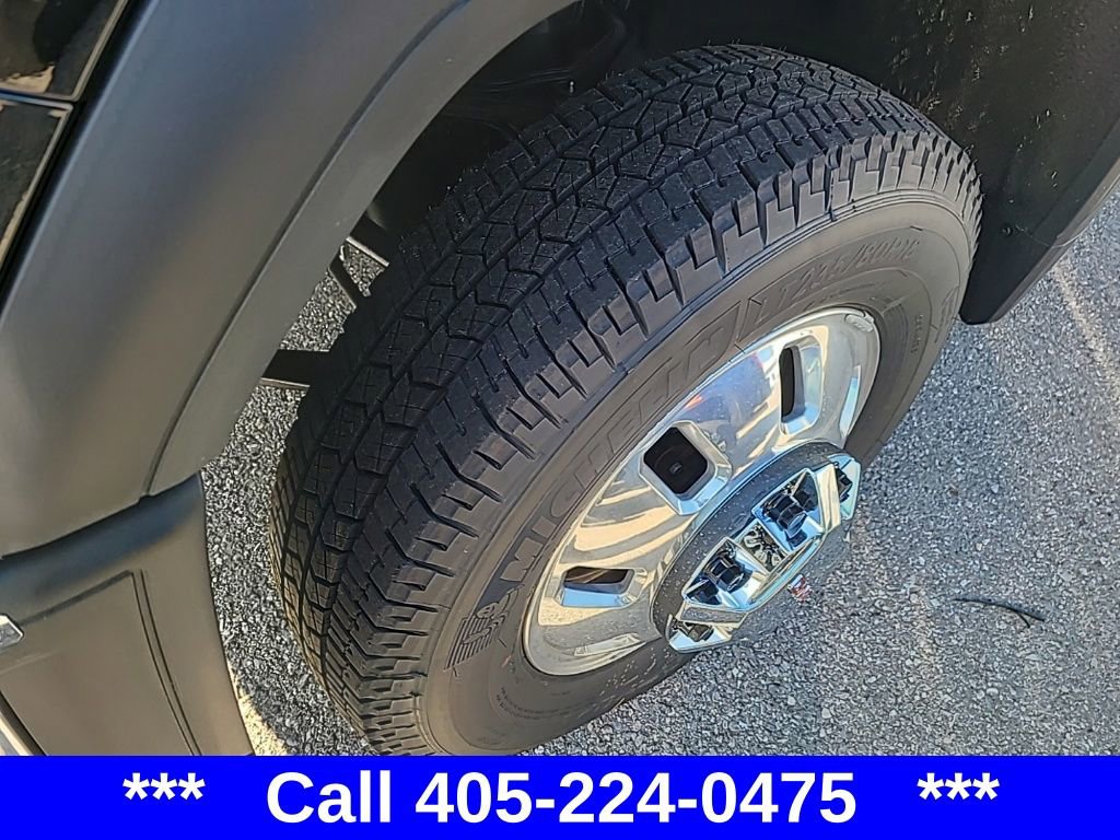 2026 Gmc Sierra 3500 HD Pro photo 2