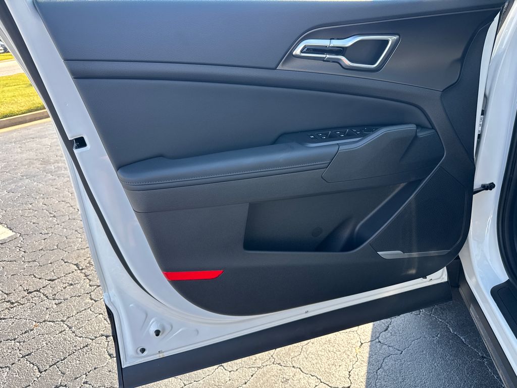 2026 Kia Sportage Hybrid EX photo 10
