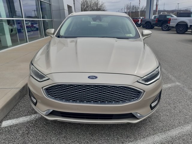 2019 Ford Fusion Energi Titanium photo 4