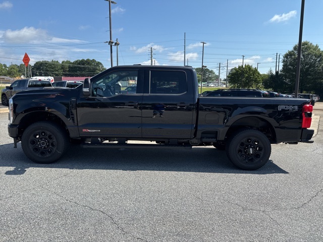 2025 Ford F-350 photo 7