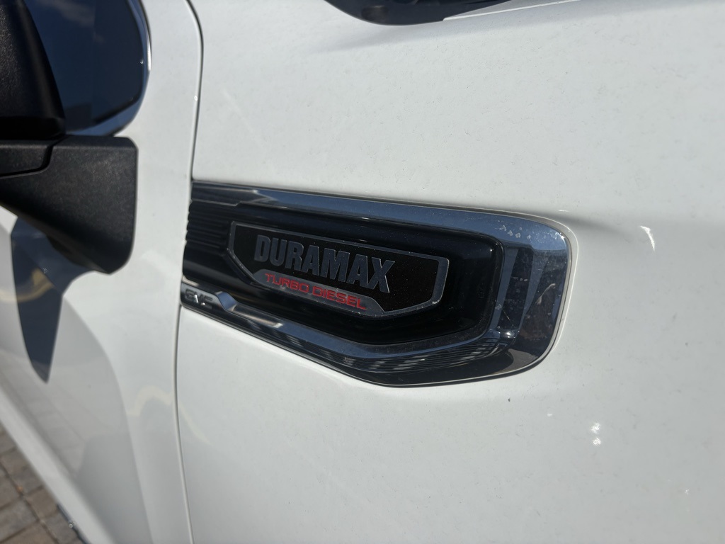 2022 Gmc Sierra 1500 SLT photo 3