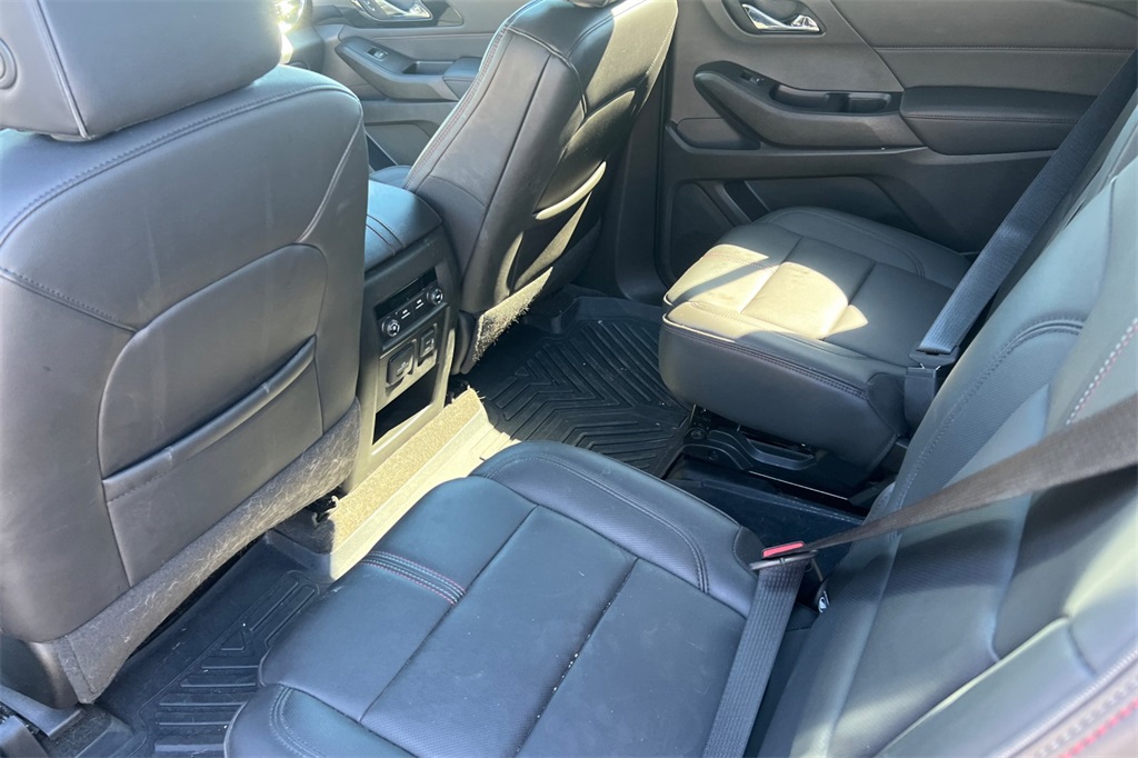 2023 Chevrolet Traverse RS photo 4