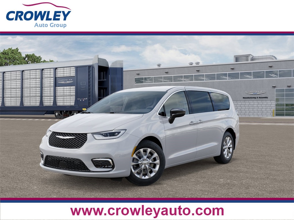 2026 Chrysler Pacifica Select's photo