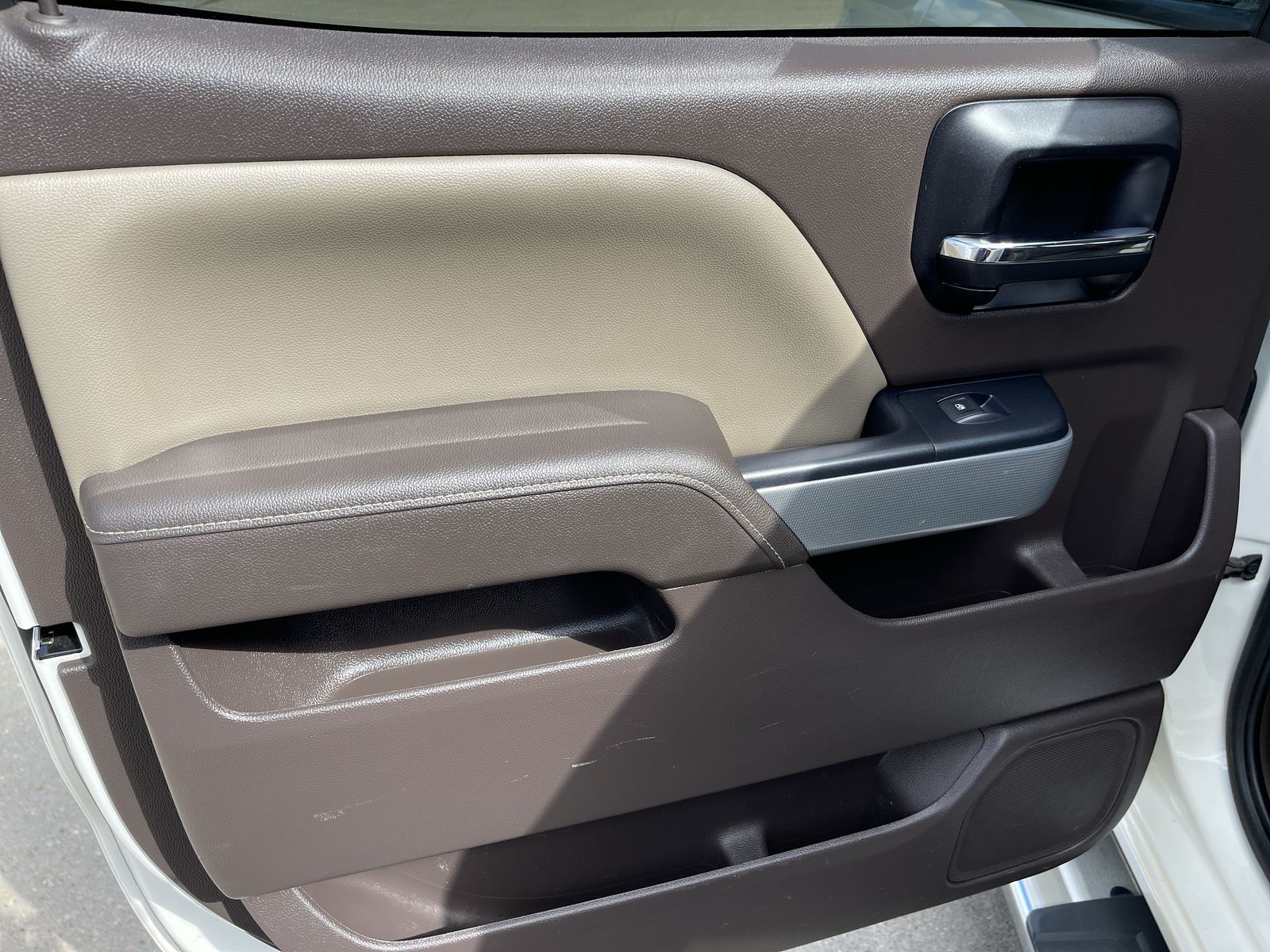 2014 Chevrolet Silverado 1500 LTZ photo 12