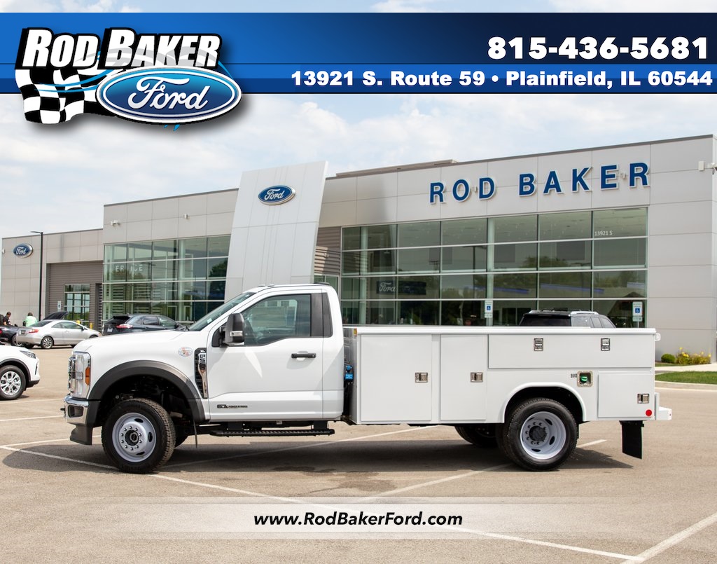 2024 Ford F-550 Super Duty Chassis Cab XL's photo
