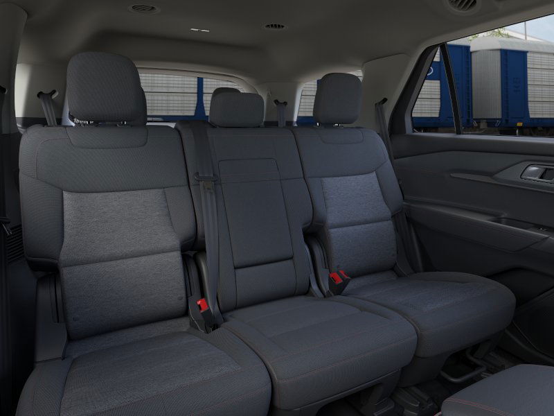 2025 Ford Explorer photo 10