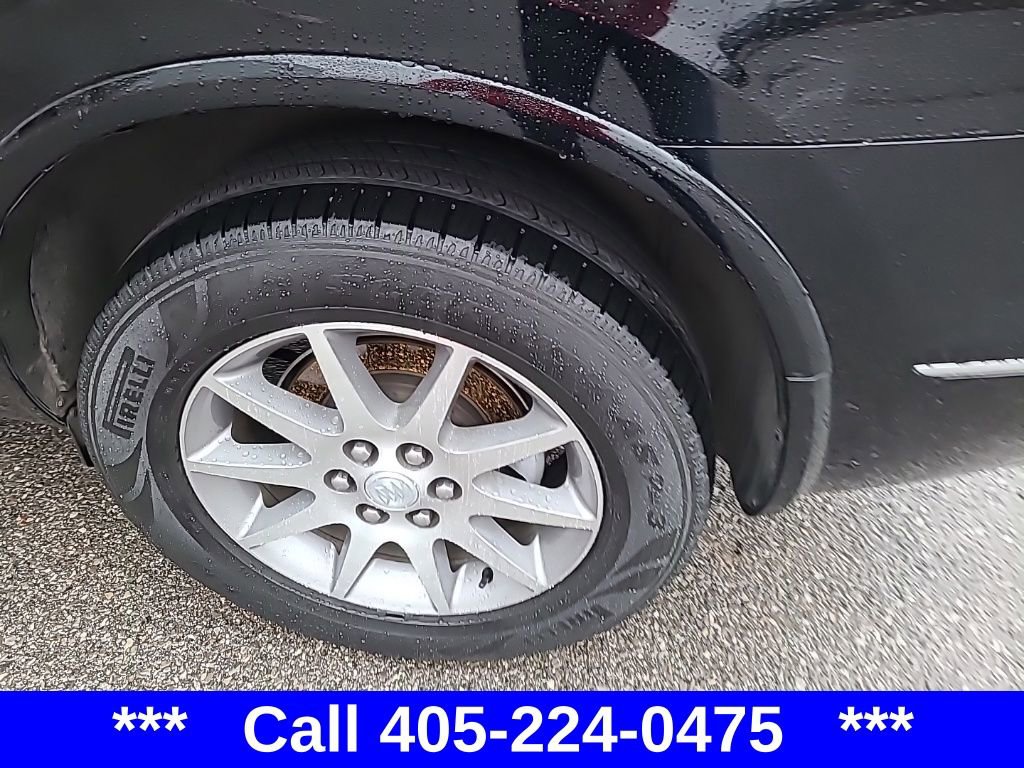 2017 Buick Enclave Leather photo 3