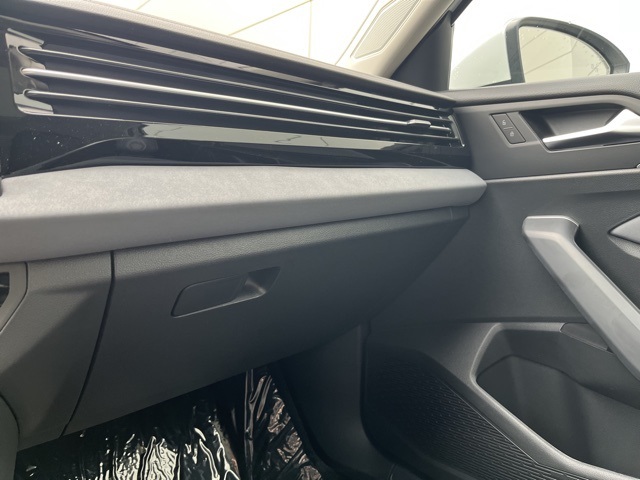 2026 Volkswagen Jetta SE photo 44