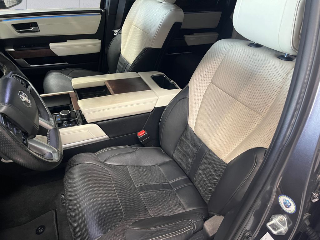 2023 Toyota Tundra CapStone photo 8