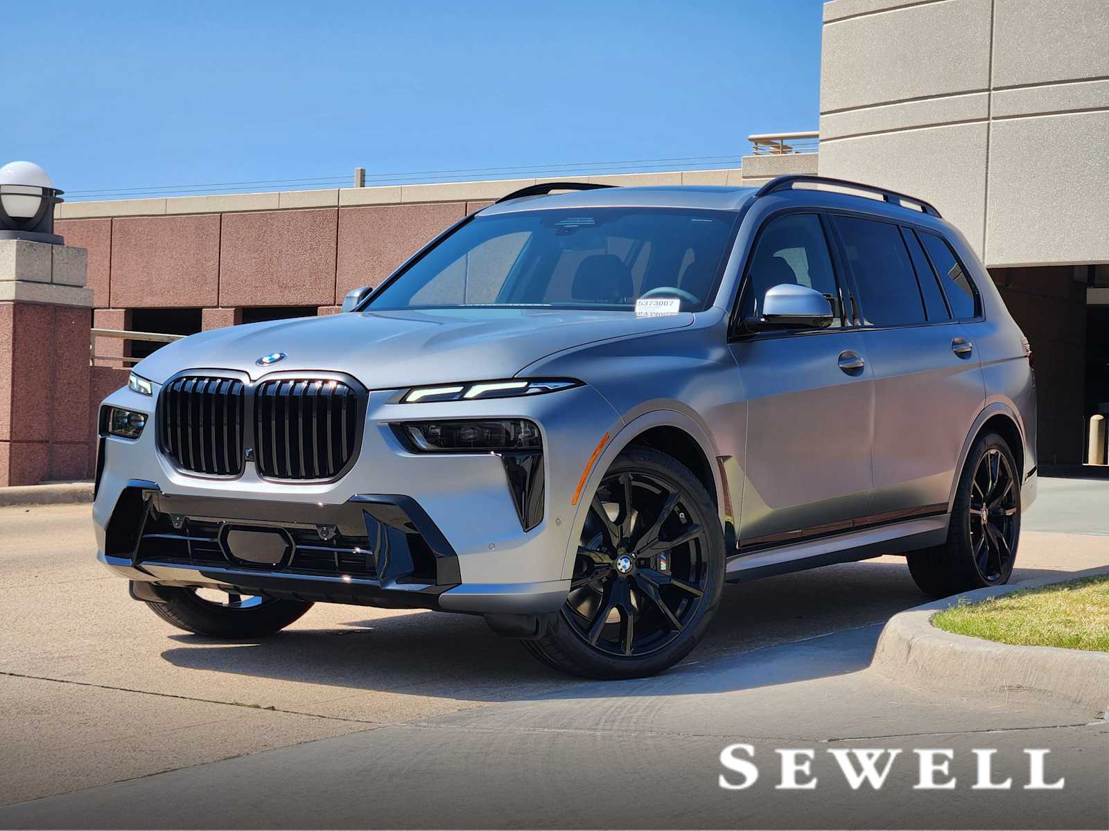 2026 BMW X7 40i's photo